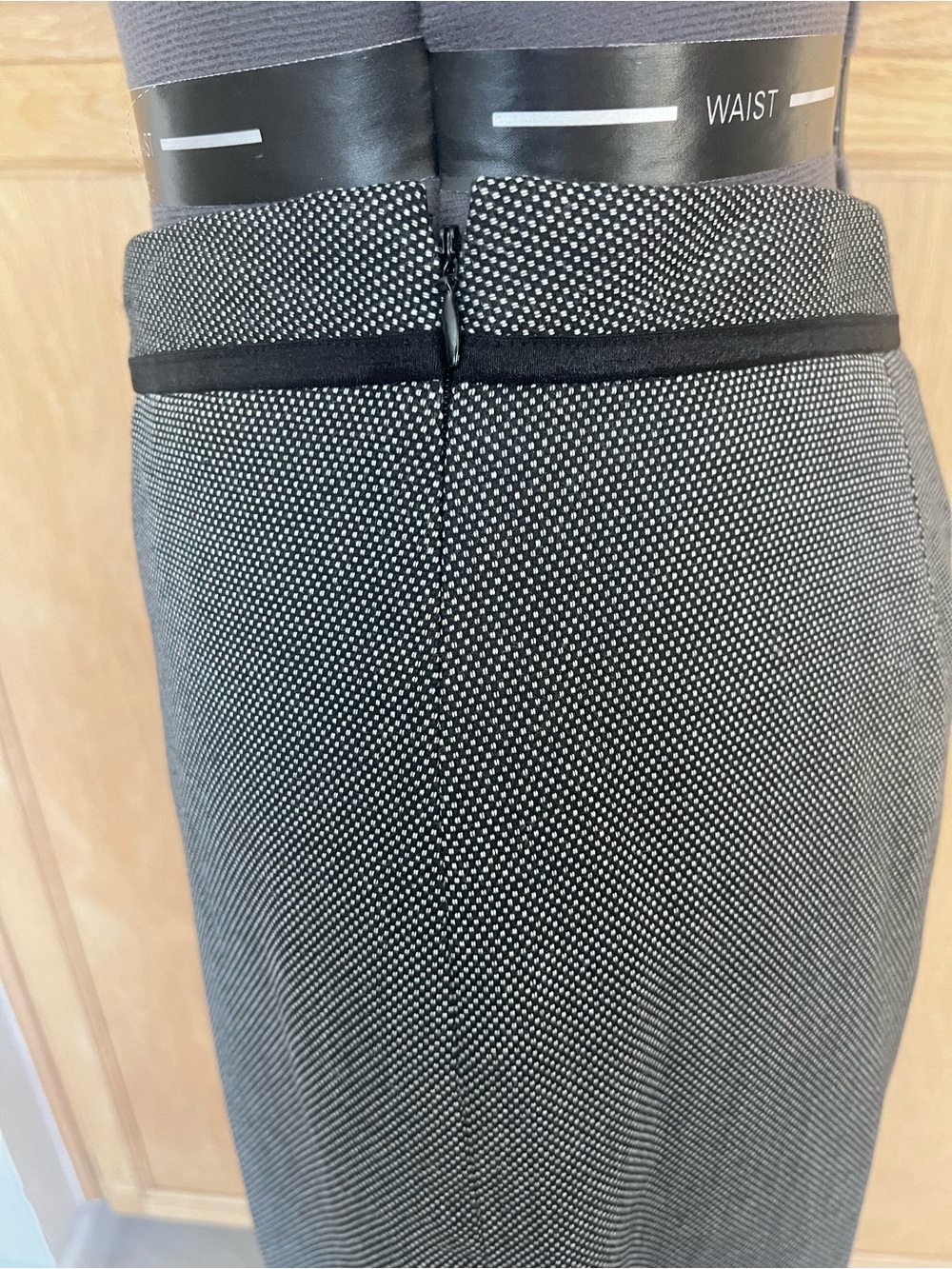 Nine West 2-Piece Woman’s Suiting - Picture 8 of 10